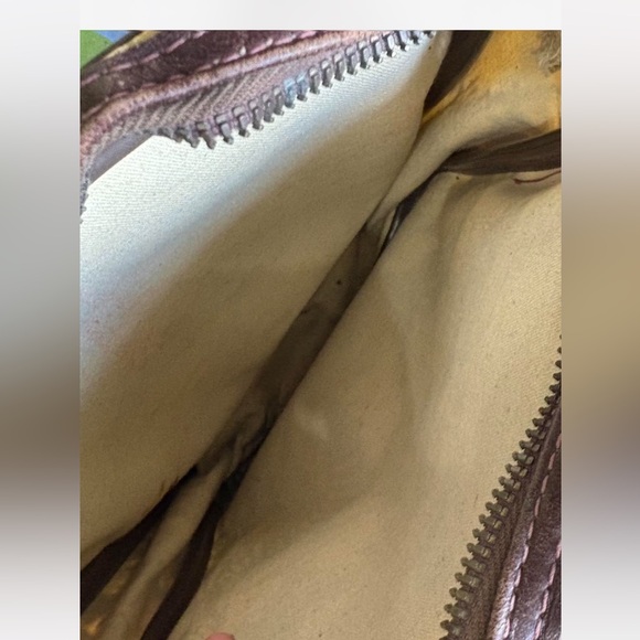 Vintage Lark Safari Crossbody Bag - Wildlife Print - Picture 6 of 6